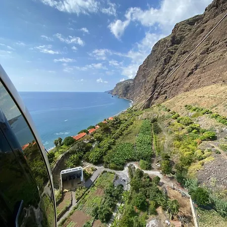 Harbour Sea View House Ferienhaus